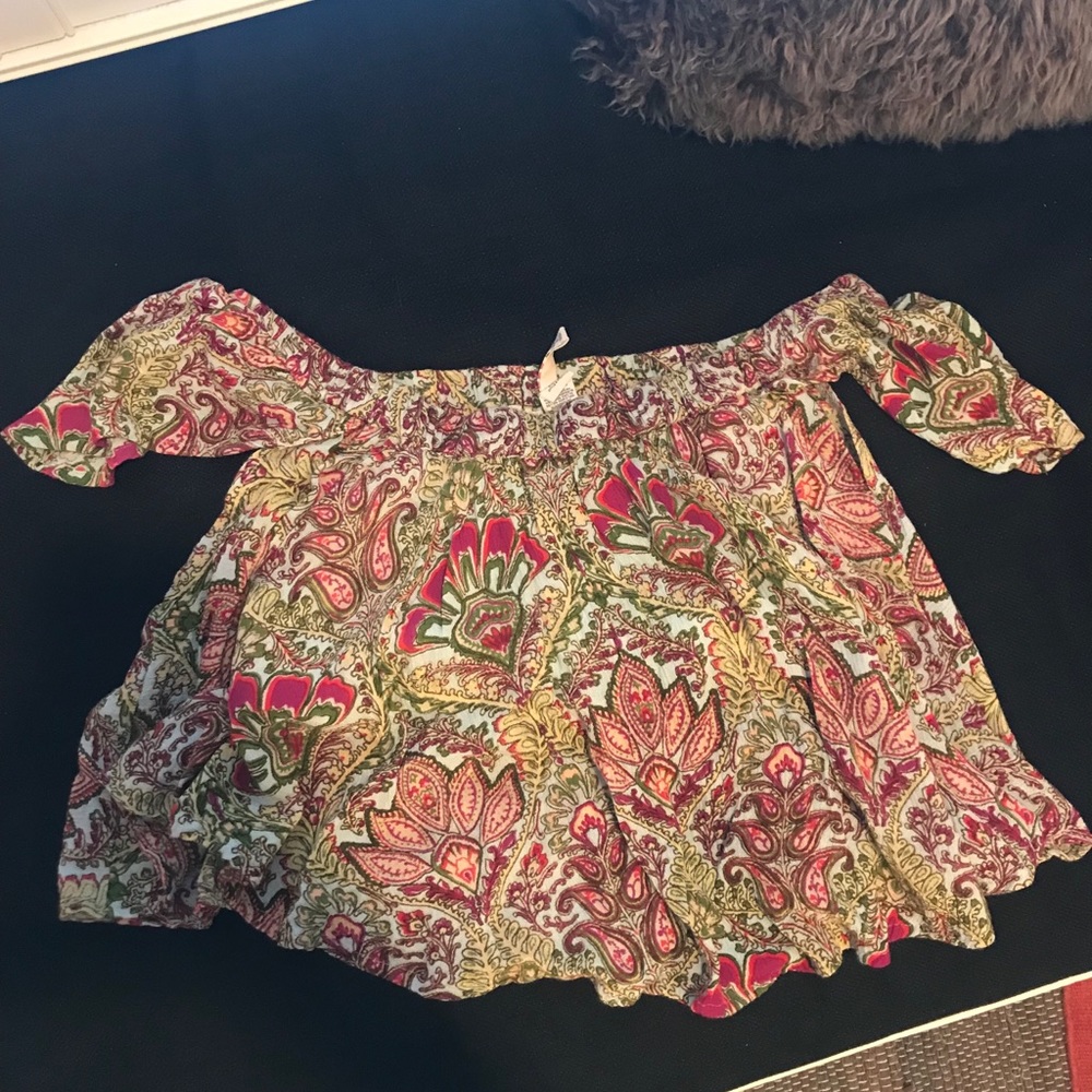 Raja paisley off-shoulder top